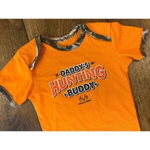 Realtree Bodysuit 24M Orange Good Daddys Hunting Buddy Camo Trim